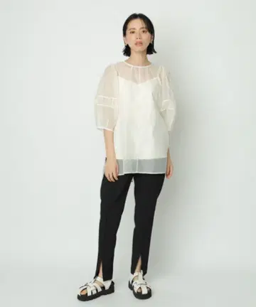 CADUNE 카듀네 시스루 디자인 슬리브 블라우스