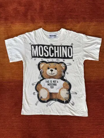 모스키노 (MOSCHINO) 티셔츠 화이트 (흰색)