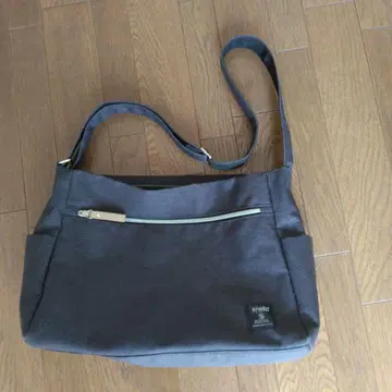 anello 숄더백 그레이