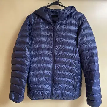 UNIQLO 울트라 라이트 다운 M 사이즈