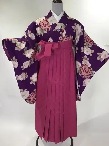 보라색과 핑크색 꽃무늬 하카마와 니샤쿠소데 2종 세트