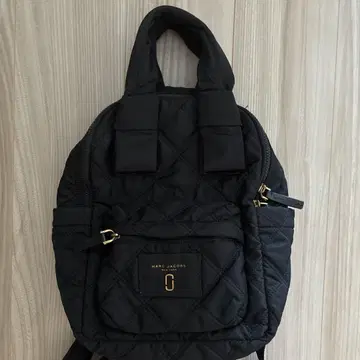 MARC JACOBS 블랙 퀼팅 백팩