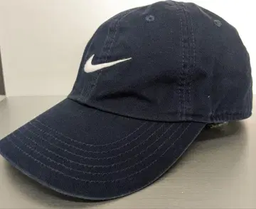 Nike 네이비 캡 스우시 로고