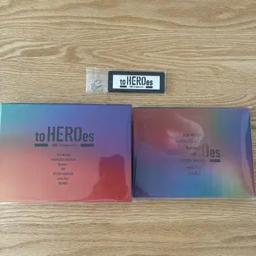 to HEROes 블루레이 부속물 있음