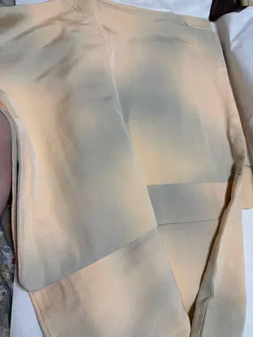 옅은 오렌지 꽃무늬 코몬 기모노