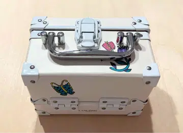 랑콤 쿠사마 야요이 콜라보 컴팩트 주얼리 BOX