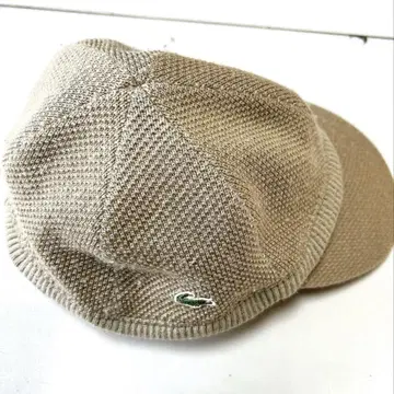 LACOSTE(라코스테) 남성용 헌팅 베이지 계열의 심플한 디자인입니다.