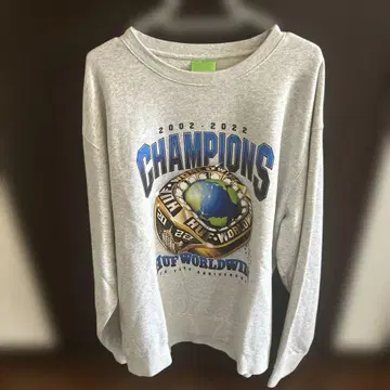 한정판 HUF XL 그레이 맨투맨 2002-2022
