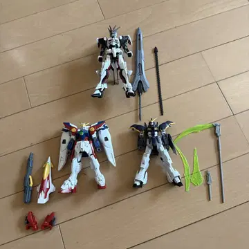 HG 건담 프라모델 완성품 세트