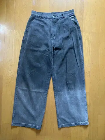Student Apathy 블리치 데님 팬츠