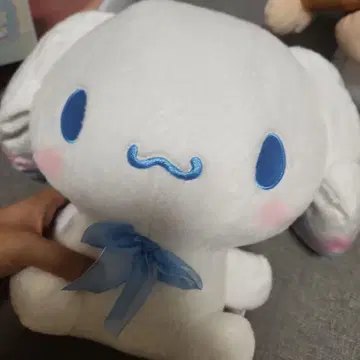 화이트 토끼 봉제 인형