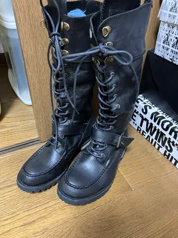 yosuke 천연 가죽 레이스업 롱 부츠