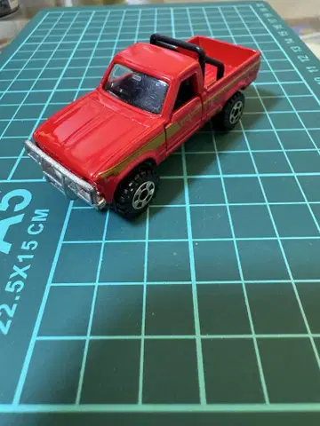 토미카 TOMICA NO.61 도요타 하이럭스 4WD 1/62 당시물