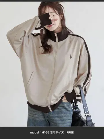 WEGO U.S. POLO ASSN. 별주 라인 트랙 자켓 베이지