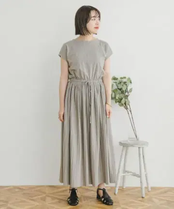 어반 리서치 허리 개더 플리츠 원피스