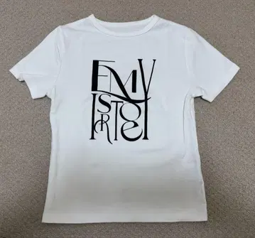 eimy 이스토아 T 셔츠