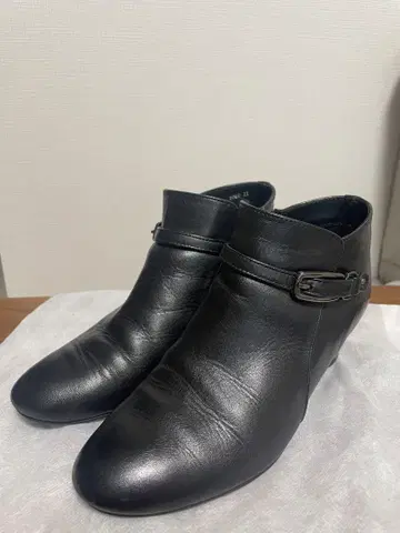 [ ing ] 가죽 숏부츠 22cm