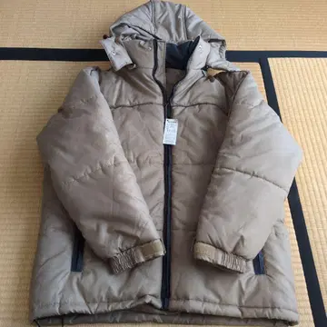 REFINED 후드 부착 베이지 다운 자켓