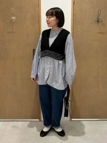 뷔르데사봉유니 데님 테이퍼드 팬츠