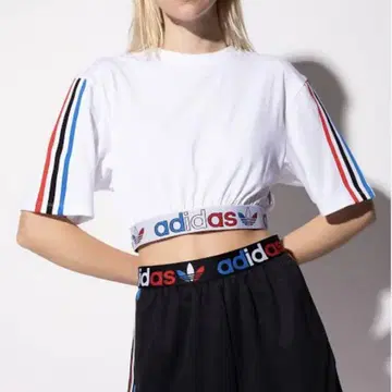 adidas 크롭 T셔츠 스트라이프 포함