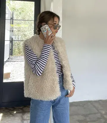 택 포함 새상품 CHERI 에코 퍼 베스트