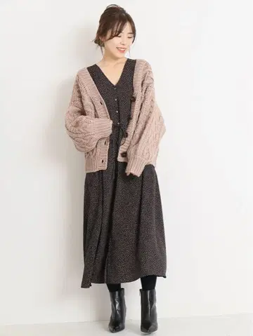 Spick and span 랜덤 도트 원피스 네이비