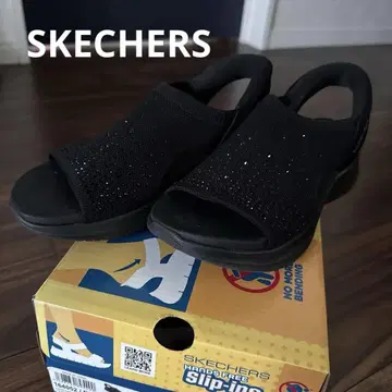 SKECHERS 핸즈프리 슬립인 샌들 블랙 22cm