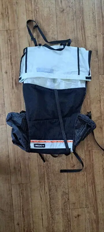 하이퍼라이트 앰바운드 40L 백팩