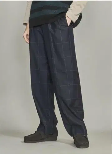 뷰티앤유스 유나이티드 애로우즈 윈도우펜 와이드 팬츠