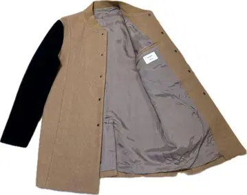 새상품급 스튜디오스 울 캐시미어 바이컬러 베이스볼 컬러 CT 베이지 블랙