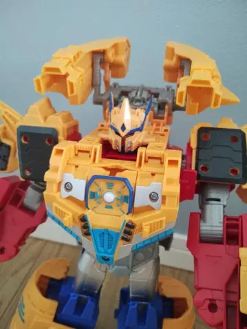 트랜스포머 사이버버스 아크컴바인 옵티머스 프라임