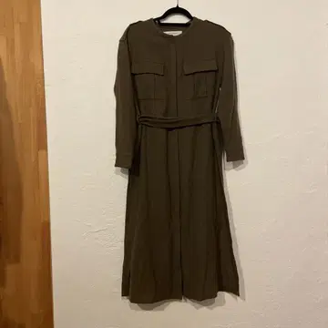 LAGUNAMOON 카키 울 원피스