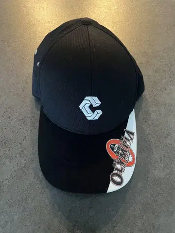 미사용 새상품 CRONOS 캡