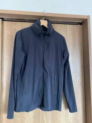 DESCENTE ALLTERRAIN 패커블 자켓 L