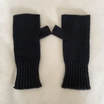 UTO 캐시미어 핸드 워머 블랙