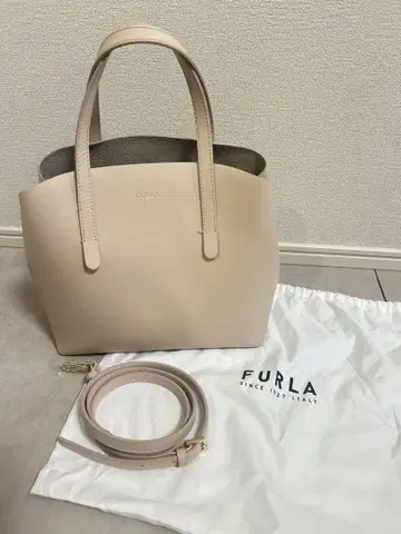 훌라 백