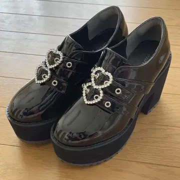 양산형 지뢰계 통굽 신발 블랙