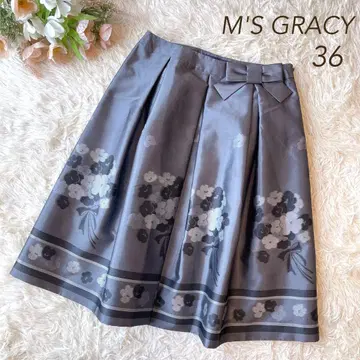 새상품급 M'S GRACY 플라워 모티브 리본 스커트 그레이 36