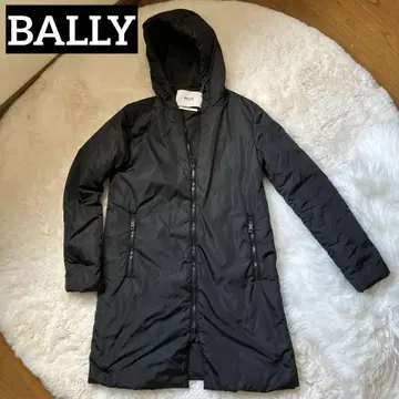 BALLY 블랙 후드 부착 충전솜 코트