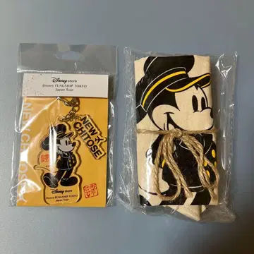 Disney store 미키마우스 키링 & 토트백 신치토세 공항