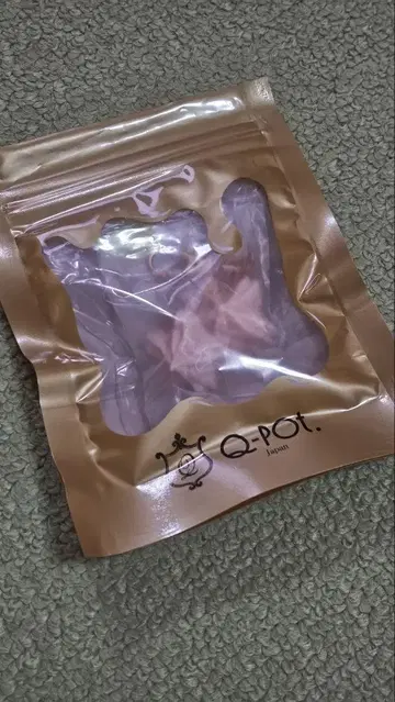 Q-POT. 벚꽃 꽃 모티브 백참