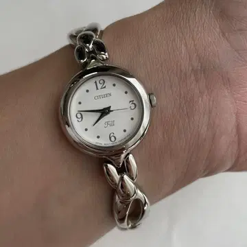 CITIZEN fill 손목시계