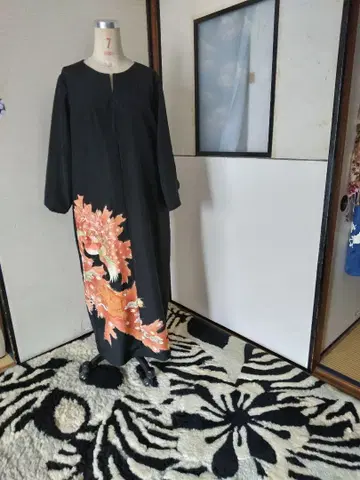 블랙 전통 예복 기모노 드래곤 자수 롱 드레스