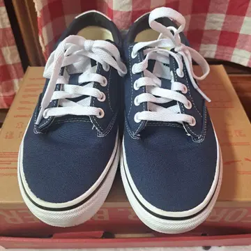 VANS 네이비 로우컷 스니커즈