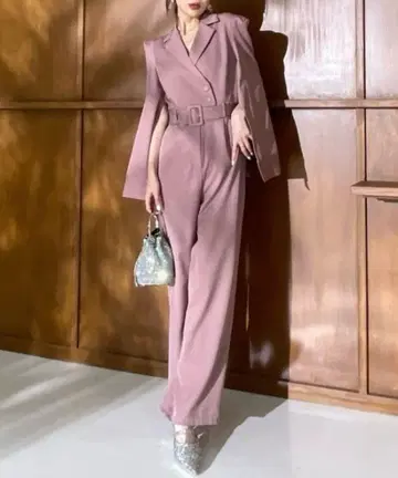 로얄 파티 핑크 벨트 포함 올인원