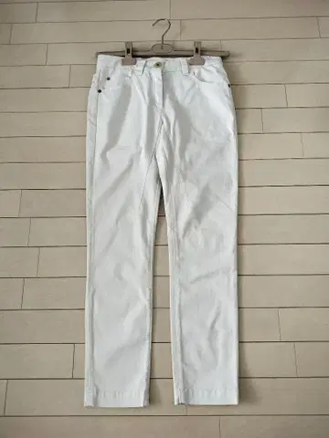 BRUNELLO CUCINELLI 새상품급