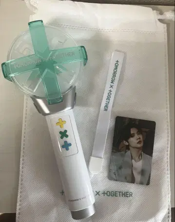 TOMORROW X TOGETHER 공식 응원봉