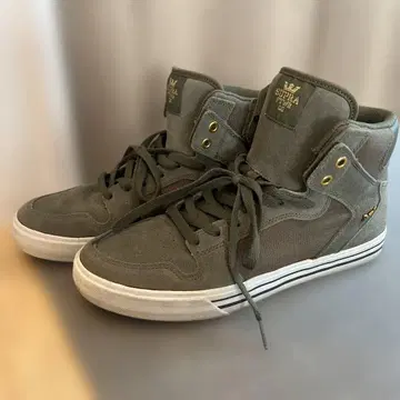 Supra 수프라 스니커즈