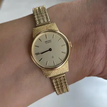 SEIKO 손목시계