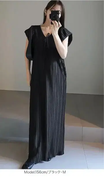 yui 콜라보 전후 2way 플리츠 원피스 [E3469] 블랙